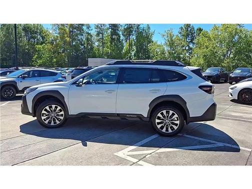 2025 Subaru Outback Touring XT