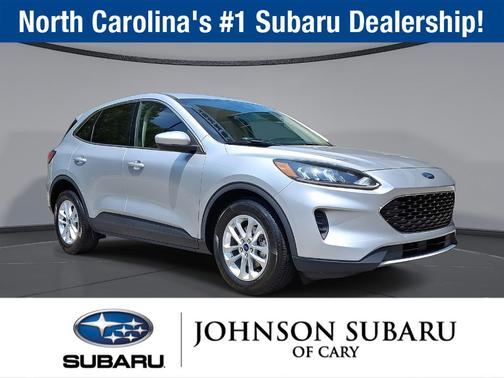 Ingot Silver 2020 Ford Escape SE