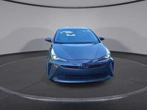 2019 Toyota Prius XLE