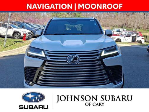 Eminent White Pearl 2024 Lexus LX 600 Luxury