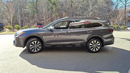 2023 Subaru Outback Touring