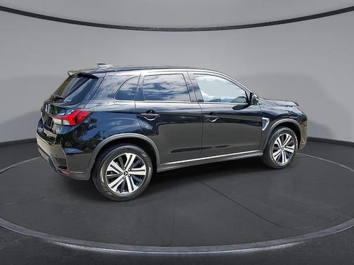Black 2024 Mitsubishi Outlander Sport 2.0 SE
