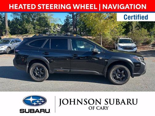Crystal Black Silica 2025 Subaru Outback Wilderness