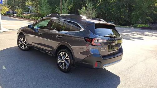 2022 Subaru Outback Touring XT