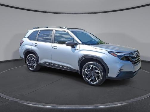 Ice Silver Metallic 2026 Subaru Forester Premium
