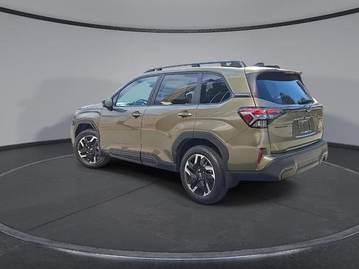 Autumn Green Metallic 2026 Subaru Forester Limited