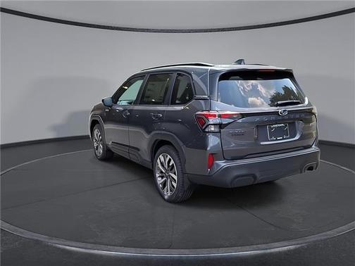 Magnetite Gray Metallic 2026 Subaru Forester Touring