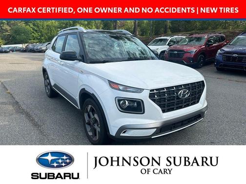 Lunar White 2023 Hyundai VENUE Limited