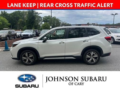 Crystal White Pearl 2019 Subaru Forester Touring