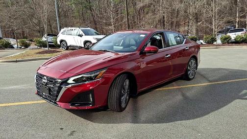 2025 Nissan Altima SL