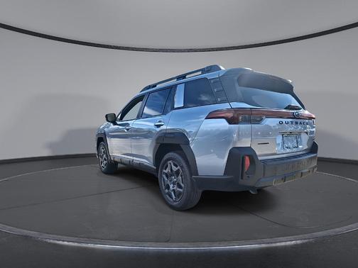 Ice Silver Metallic 2026 Subaru Outback Premium