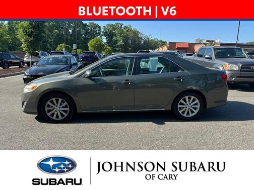 Magnetic Gray Metallic 2014 Toyota Camry XLE