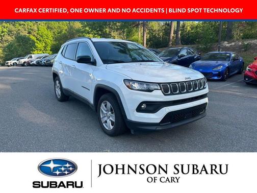 Bright White Clearcoat 2022 Jeep Compass Latitude