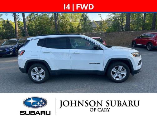 Bright White Clearcoat 2022 Jeep Compass Latitude