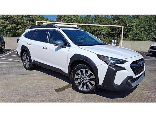 2025 Subaru Outback Touring XT