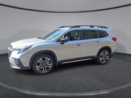 Ice Silver Metallic 2026 Subaru Ascent Limited