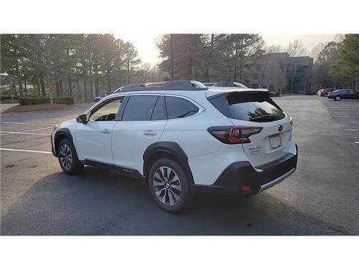 2025 Subaru Outback Touring XT