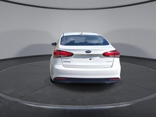 Clear White 2017 Kia Forte LX