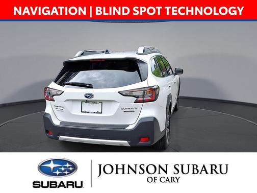 Crystal White Pearl 2023 Subaru Outback Touring