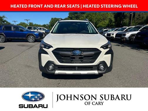 Crystal White Pearl 2023 Subaru Outback Touring