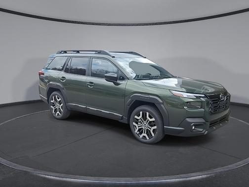 Deep Emerald Green 2026 Subaru Outback Touring XT