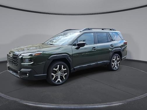 Deep Emerald Green 2026 Subaru Outback Touring XT