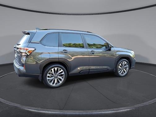 Magnetite Gray Metallic 2025 Subaru Forester Touring