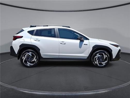 Crystal White Pearl 2026 Subaru Crosstrek Limited