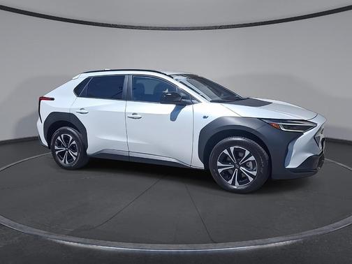 Pearl 2024 Subaru Solterra Premium