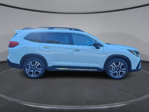 Crystal White Pearl 2027 Subaru Ascent TOURING