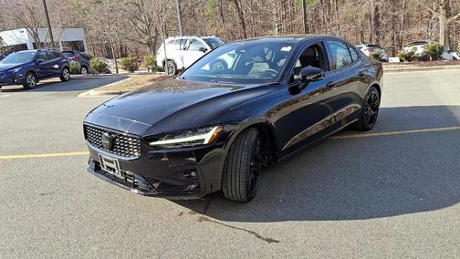 2024 Volvo S60 B5 Plus Black Edition