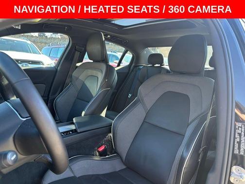 2024 Volvo S60 B5 Plus Black Edition