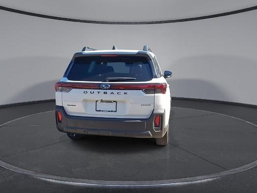 Crystal White Pearl 2026 Subaru Outback Premium