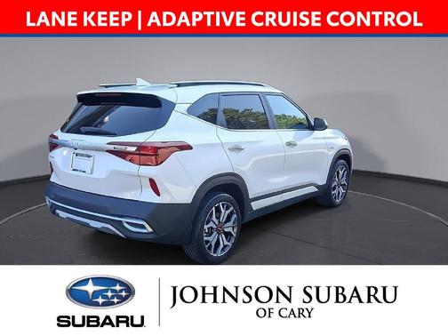 Snow White Pearl 2022 Kia Seltos SX