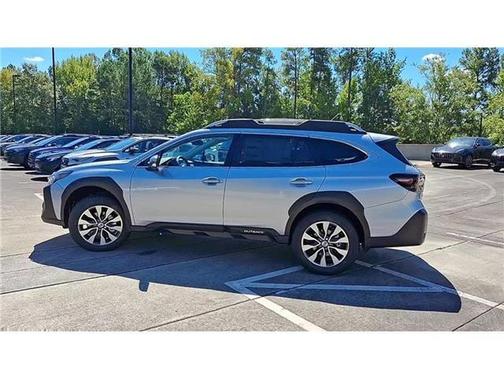 2025 Subaru Outback Touring