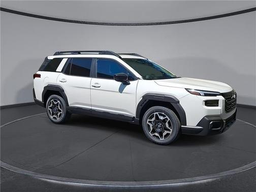 Crystal White Pearl 2026 Subaru Outback Touring
