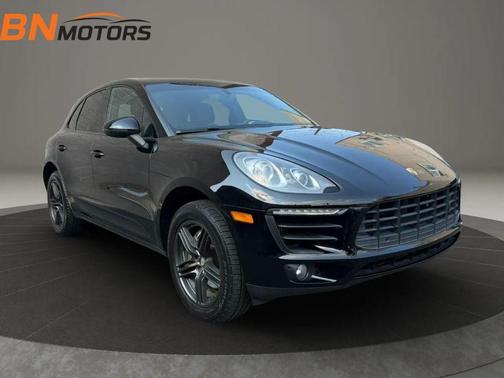 Black 2015 Porsche Macan Macan Sport Edition