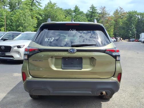 Autumn Green Metallic 2026 Subaru Forester Premium