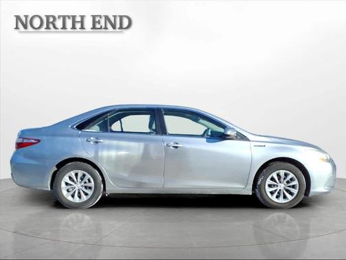 2016 Toyota Camry Hybrid LE