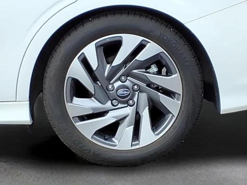 2025 Subaru Legacy 