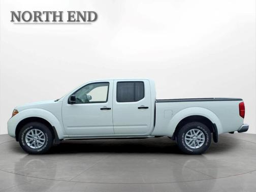 Glacier White 2014 Nissan Frontier SV
