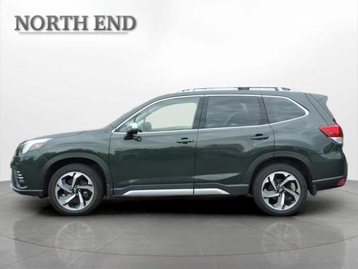 Cascade Green Silica 2023 Subaru Forester Touring