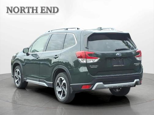 Cascade Green Silica 2023 Subaru Forester Touring
