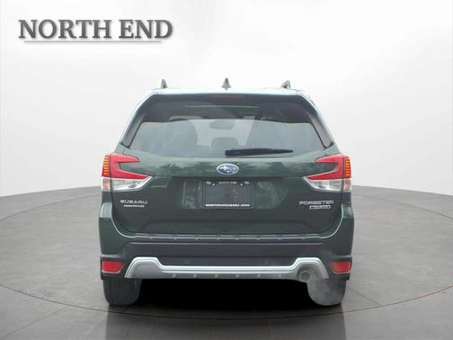 Cascade Green Silica 2023 Subaru Forester Touring