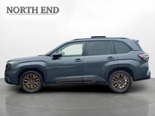 Magnetite Gray Metallic 2025 Subaru Forester Hybrid Sport