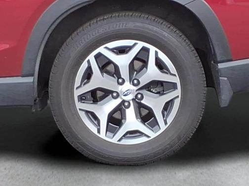 Crimson Red Pearl 2024 Subaru Forester Premium