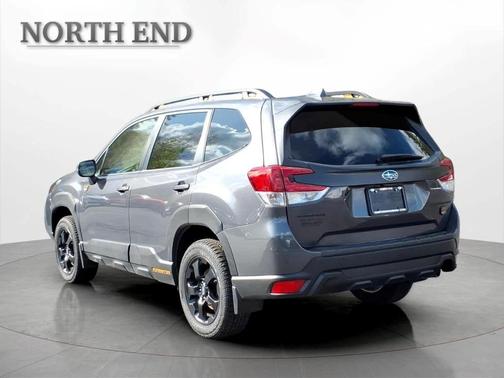 Magnetite Gray Metallic 2023 Subaru Forester Wilderness