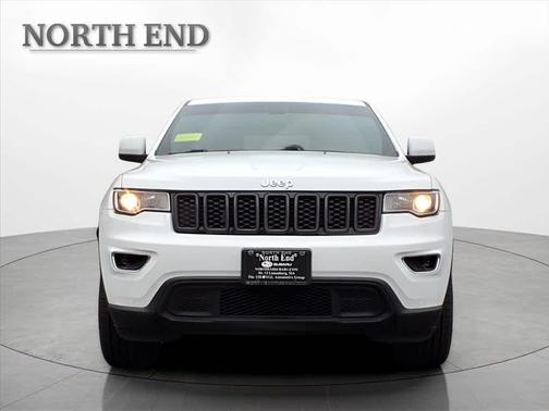 2022 Jeep Grand Cherokee WK Laredo