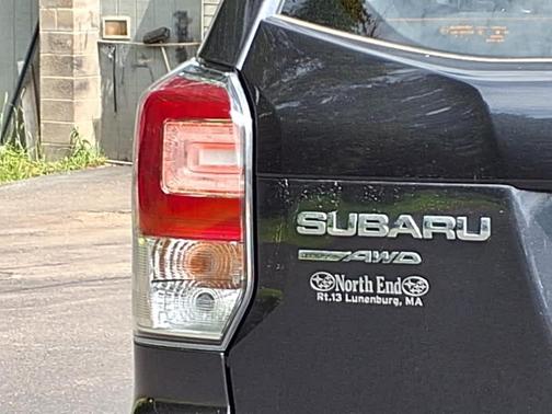 2017 Subaru Forester 2.5i