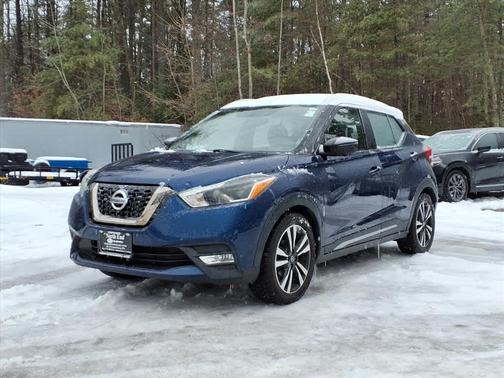 2019 Nissan Kicks SR